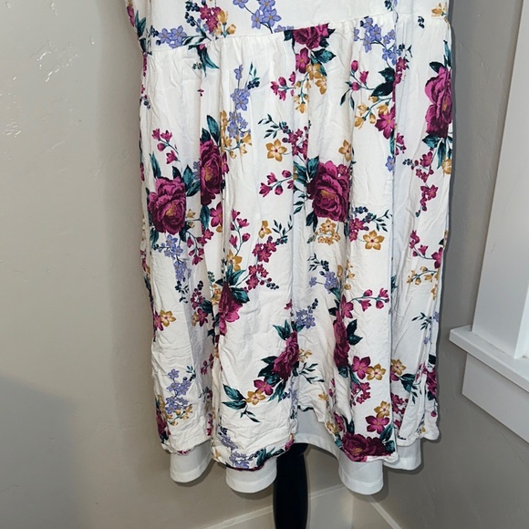 Torrid White Floral Mini Dress 14/16 - Picture 3 of 9